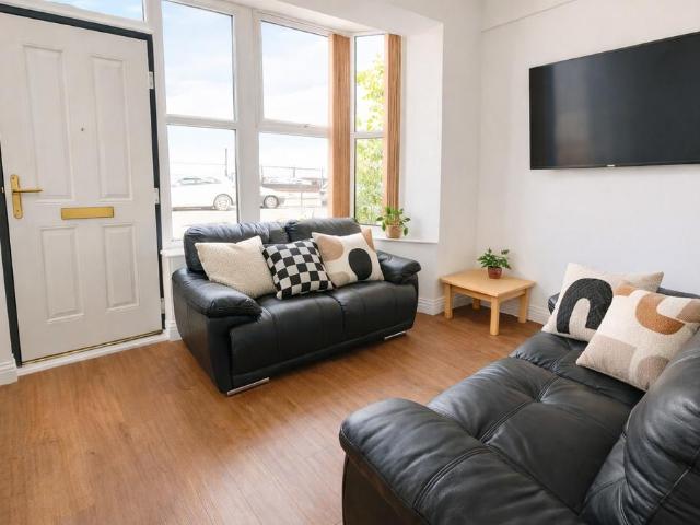 House for rent in Lowfield, South Yorkshire