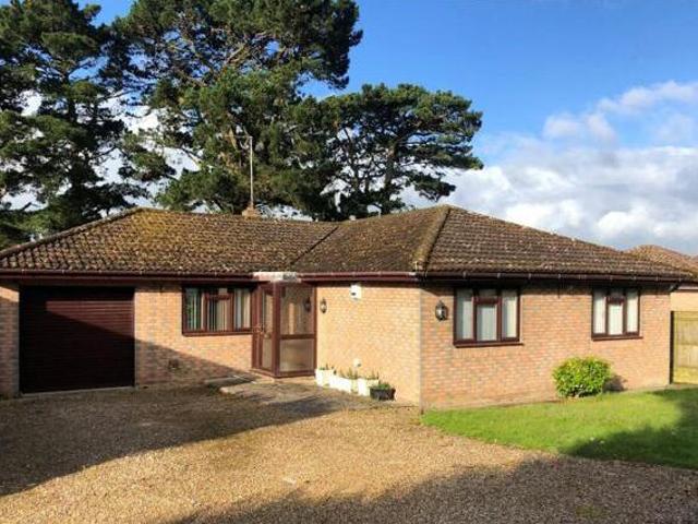 House for sale in Old Milton, Ashurst Bridge