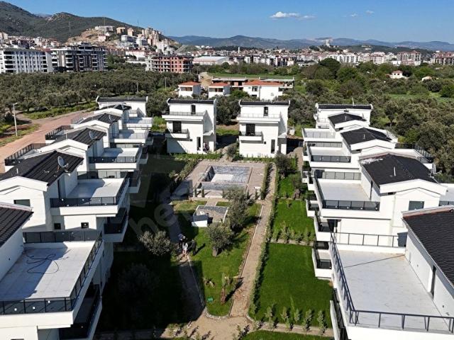 Edremit, Balikesir içerisinde satılık Villa
