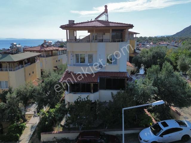 Edremit içerisinde satılık Villa