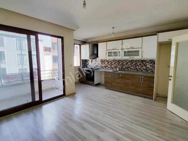 Edremit, Balikesir içerisinde kiralık mülk