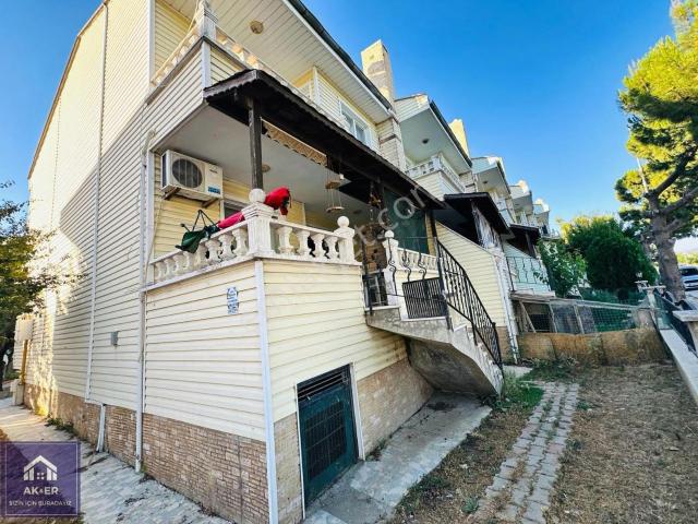 Edremit, Balikesir içerisinde satılık Villa
