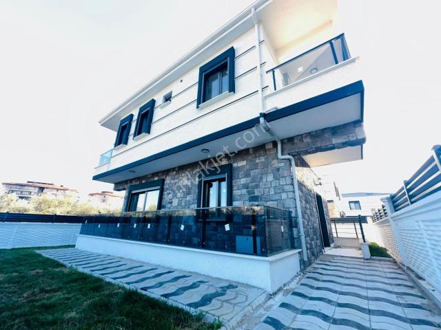 Edremit, Balikesir içerisinde satılık Villa