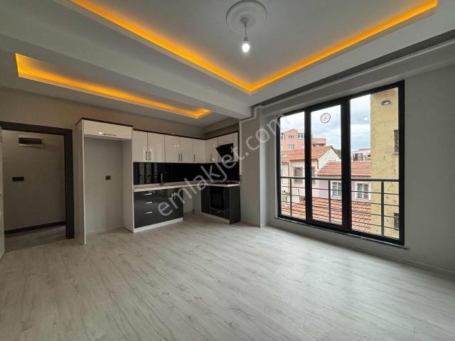 İskele, Edremit içerisinde kiralık mülk