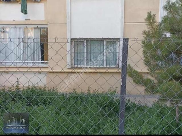 Edremit, Van içerisinde satılık mülk
