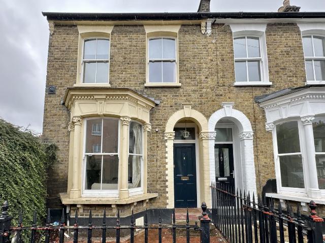 House for rent in London Borough of Lewisham, Greater London
