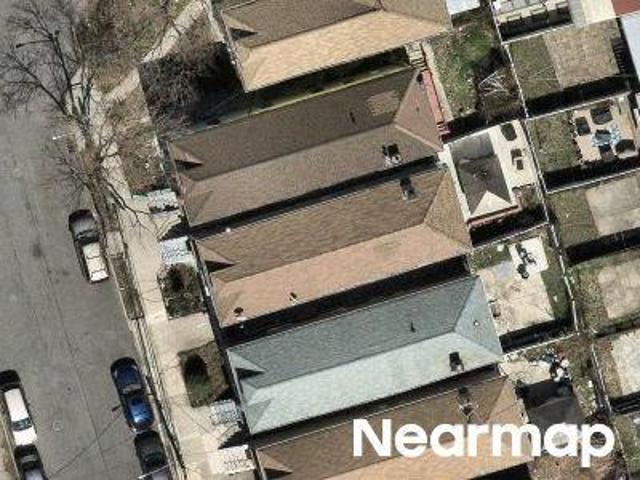 House for sale in The Bronx, Arverne