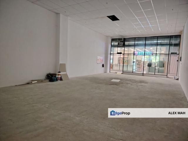 Shop for rent in Petaling, Subang Jaya