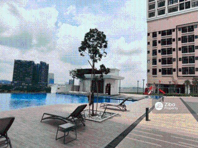 Room for rent in Petaling, Alam Impian