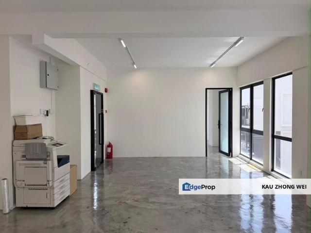 Shop for rent in Petaling, Alam Impian