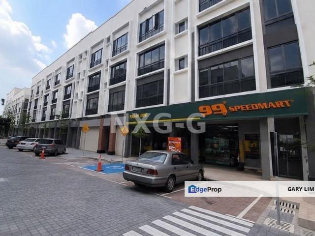 Shop for rent in Petaling, Alam Impian