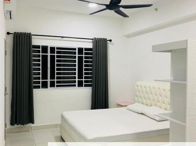 Shop for rent in Petaling, Alam Impian