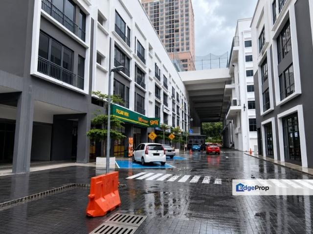 Shop for rent in Petaling, Alam Impian