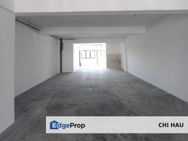 Shop for rent in Petaling, Alam Impian