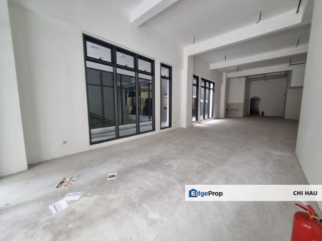 Shop for rent in Petaling, Alam Impian