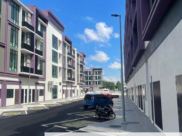 Shop for sale in Tanjong Sepat, Selangor