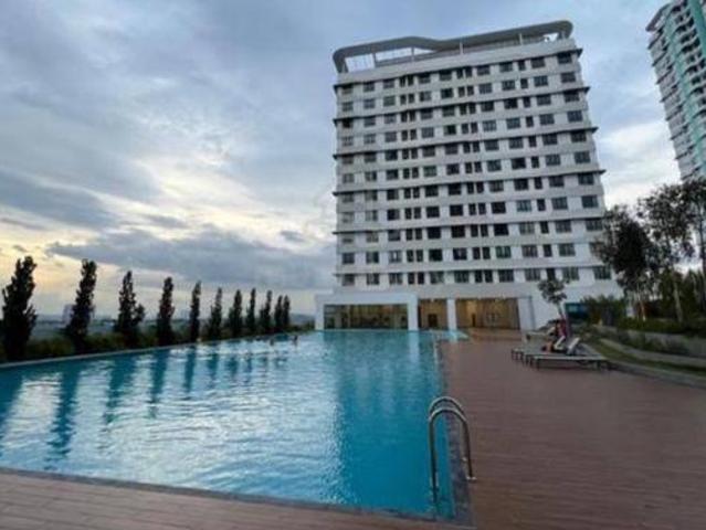 Serviced Residence for sale in Tanjong Sepat, Selangor
