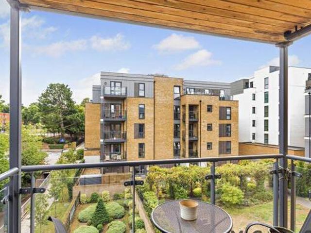 House for sale in Hertford, Colliers End