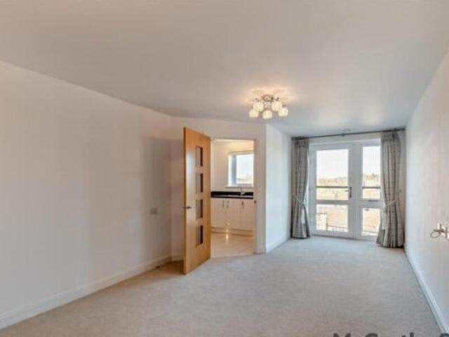 House for sale in Hertford, Colliers End