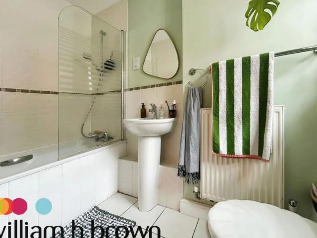 Room for rent in Hythe, Fordham Heath