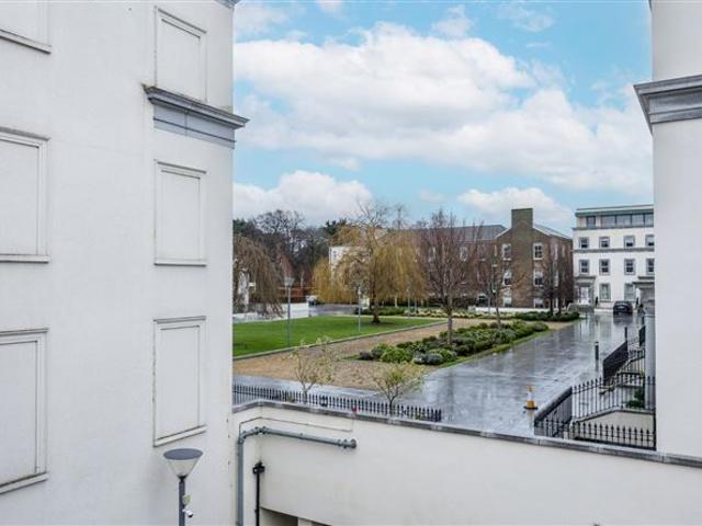Property to rent in Bluebell, North Tipperary