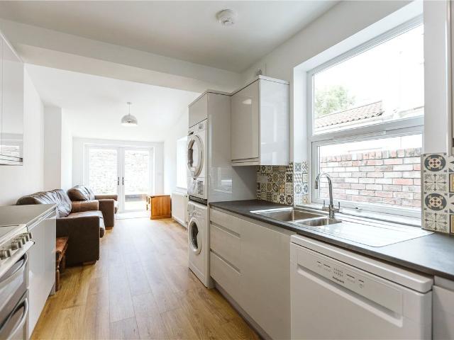 House for rent in St Philip's Marsh, Feckenham