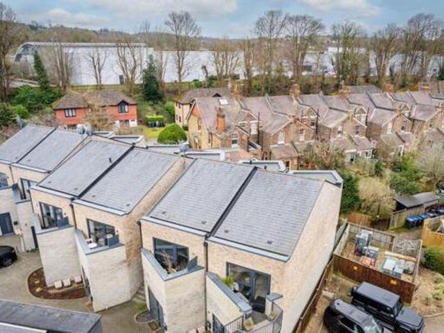 House for sale in Surrey