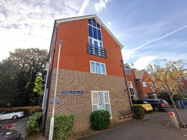 Apartment for rent in Macknade, Swale