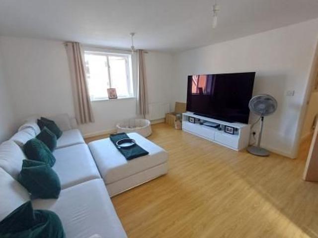 Apartment for rent in Macknade, Swale
