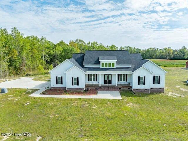 House for sale in Chocowinity House for sale in Chocowinity