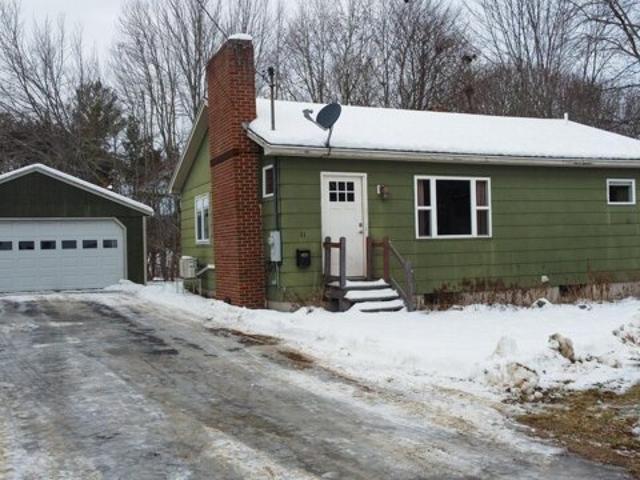 House for sale in Lincoln, Maine