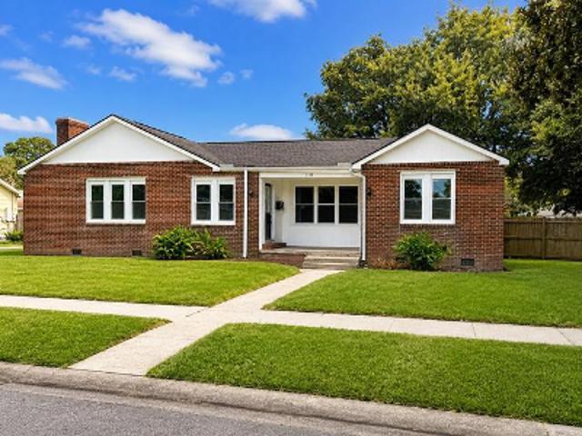 House for sale in Arbolada Addition, Lafayette
