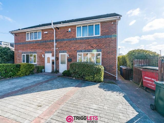 Apartment for rent in Carlton, Monk Bretton