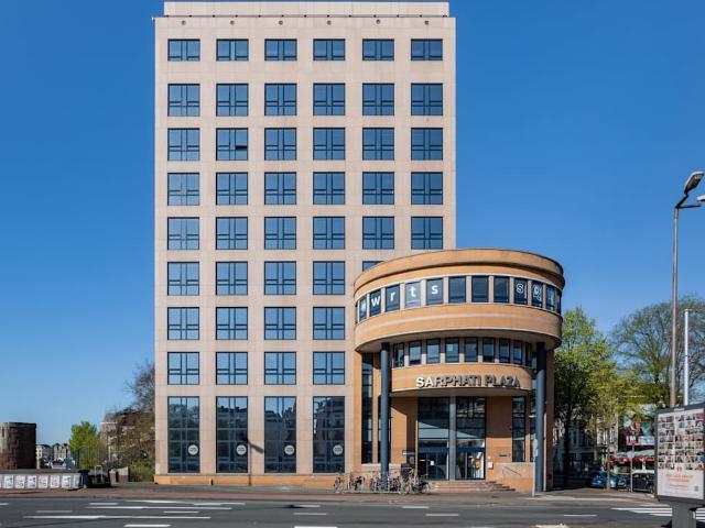 Bedrijfspand te huur in Centrum, Amsterdam