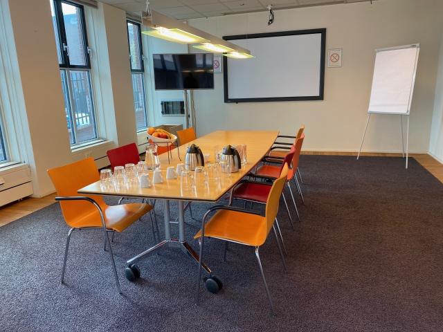 Bedrijfspand te huur in Enschede, Overijssel