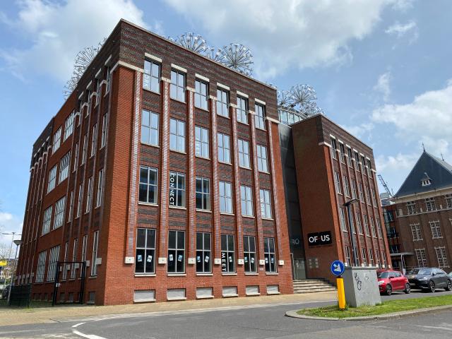 Bedrijfspand te huur in Enschede, Overijssel