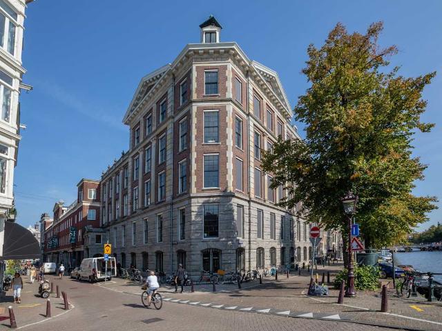 Bedrijfspand te huur in Centrum, Amsterdam