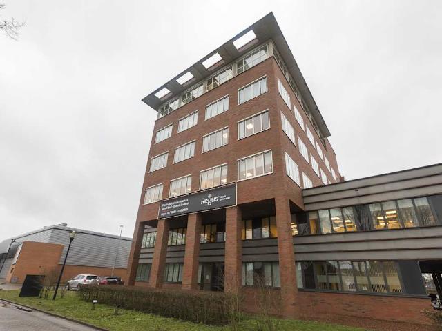 Bedrijfspand te huur in Apeldoorn, Gelderland