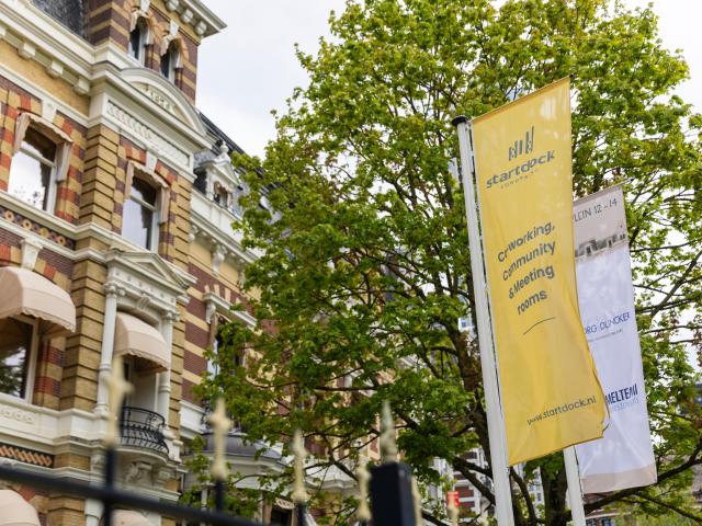 Bedrijfspand te huur in Centrum, Rotterdam