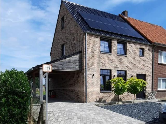 Maison location à Maaseik, Limburg