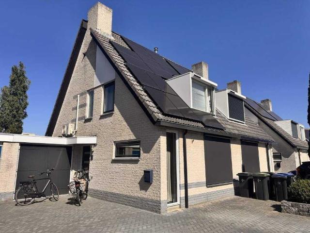 Woning te huur in Beesd, Gelderland