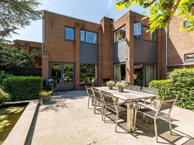 Woning te huur in Spaarndam, Noord Holland