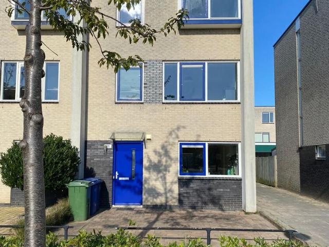 Eengezinswoning te huur in Almere