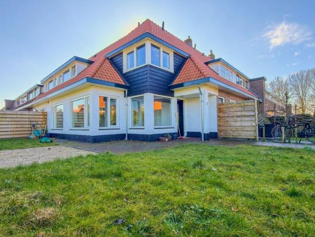 Woning te huur in Naarden, Noord Holland