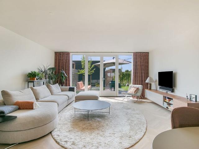 Woning te huur in Weesp, Noord Holland