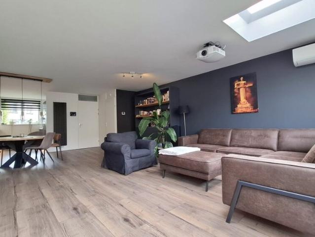 Woning te huur in Alblasserdam, Zuid Holland