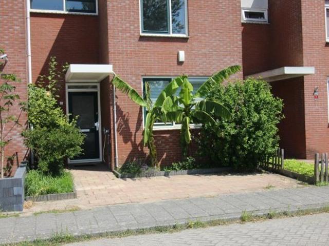 Eengezinswoning te huur in Almere