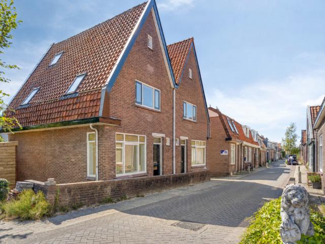 Woning te huur in Krommenie, Noord Holland