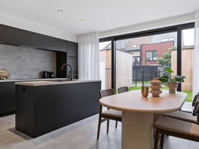 Maison location à Zwijndrecht, Oost-Vlaanderen