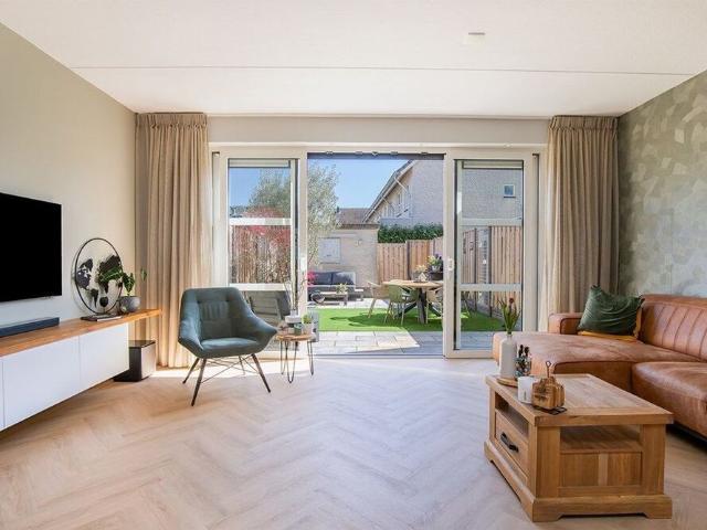 Woning te huur in Barendrecht, Zuid Holland